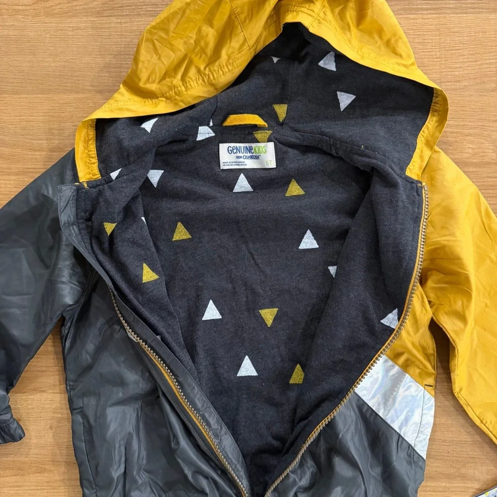 Genuine Kids OshKosh Boys Yellow Grey Holographic‎ Windbreaker Jacket 5T NWT